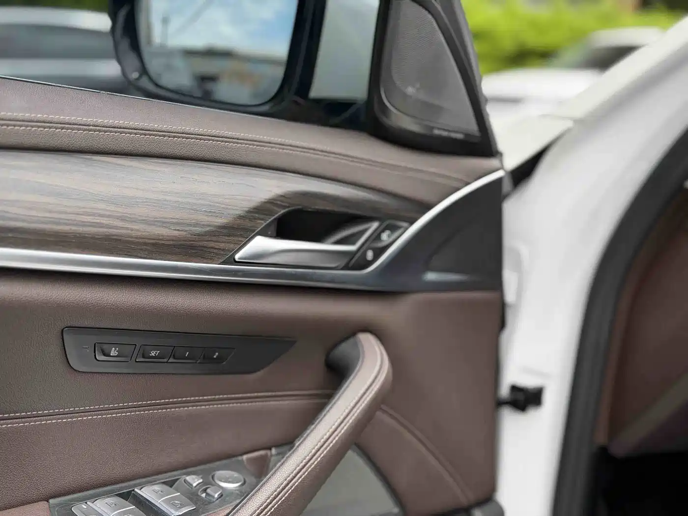 BMW 5 Series 2021 530Li Premium Luxury Package фото 12