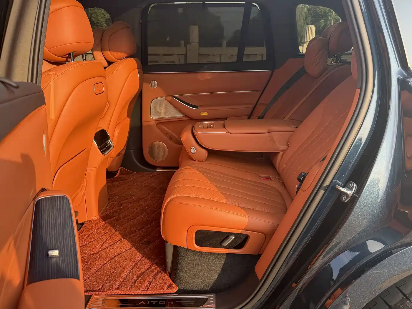 AITO Wenjie AITO M8 2026 2025 Range Extender Max+ Edition 53.4kWh 5-seater