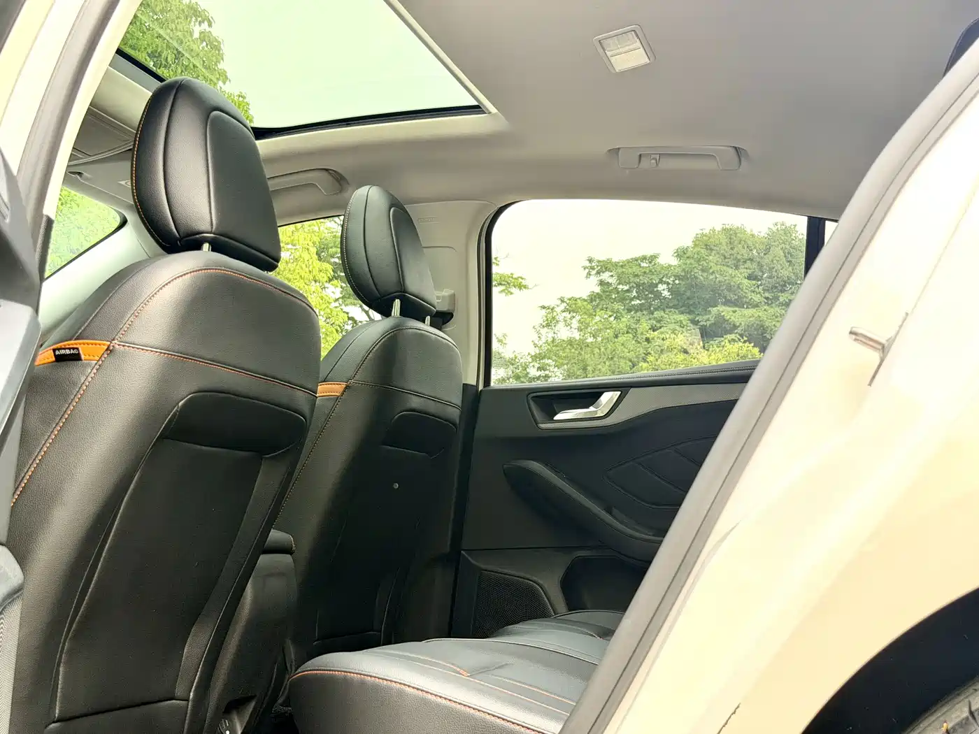 Ford Focus 2023 2022 Sedan EcoBoost 180 Auto Speed Edition