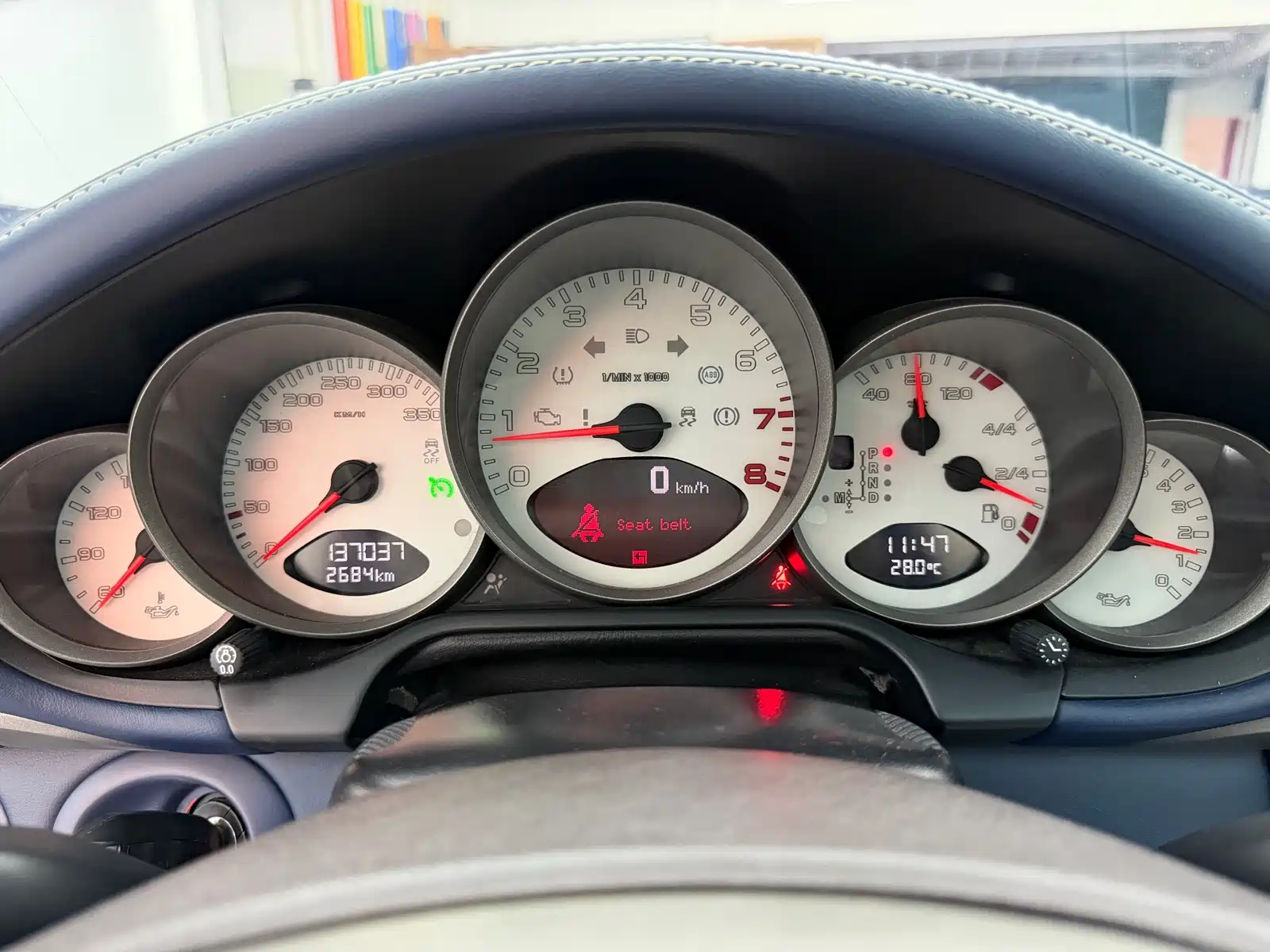 صورة 16 - Porsche 911