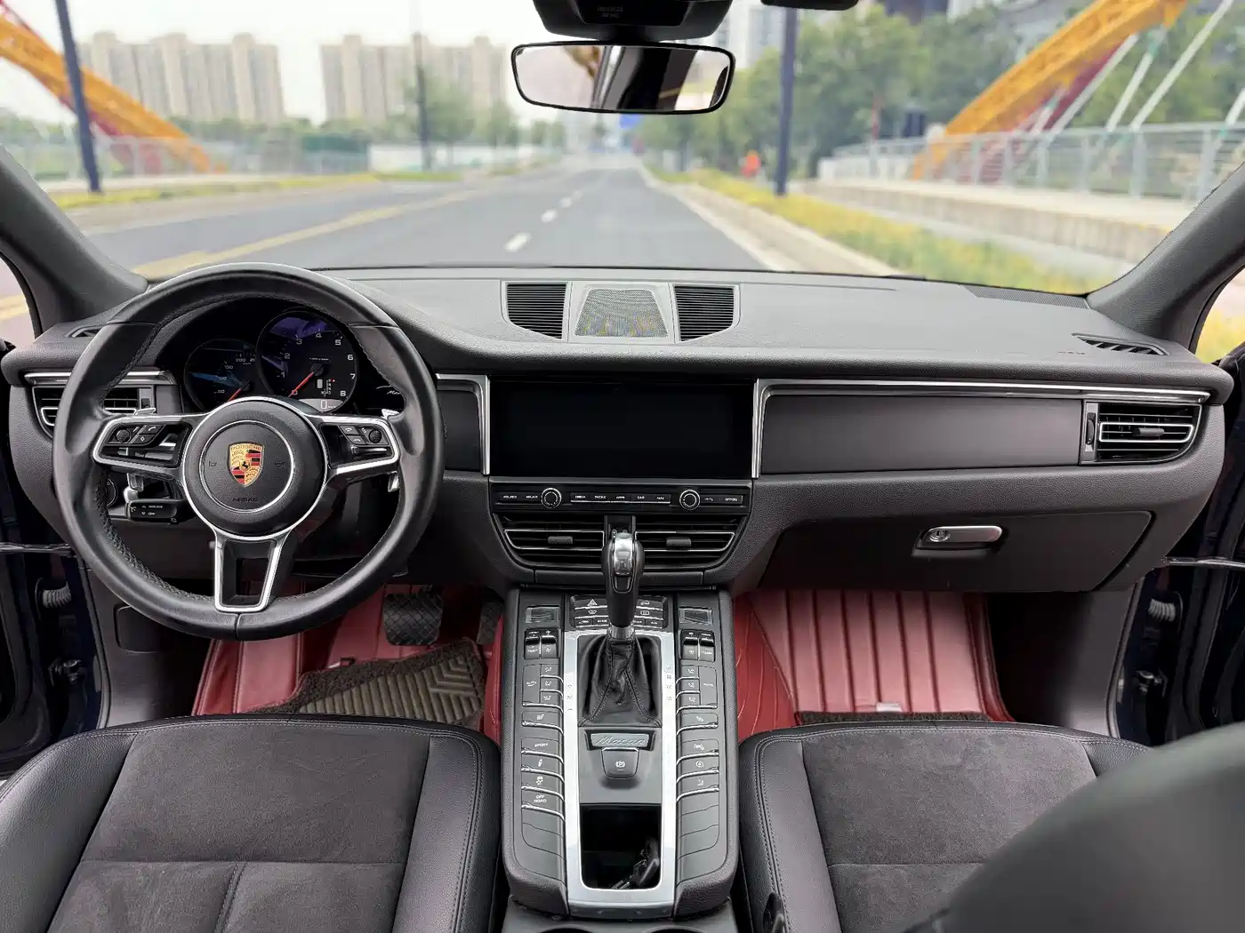 Porsche Macan 2018 Macan 2.0T фото 7