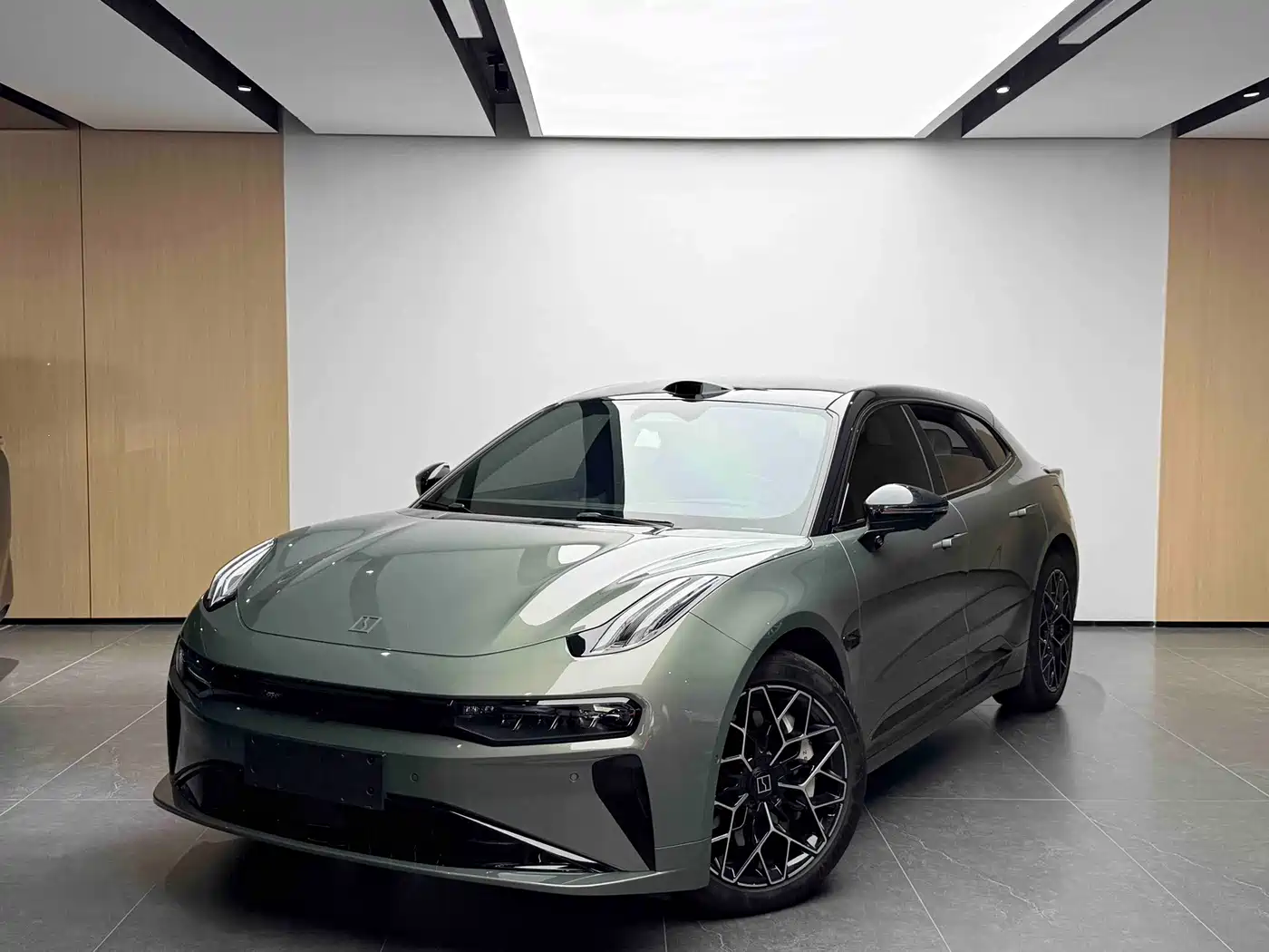 ZEEKR EXTREME KRYPTON 001