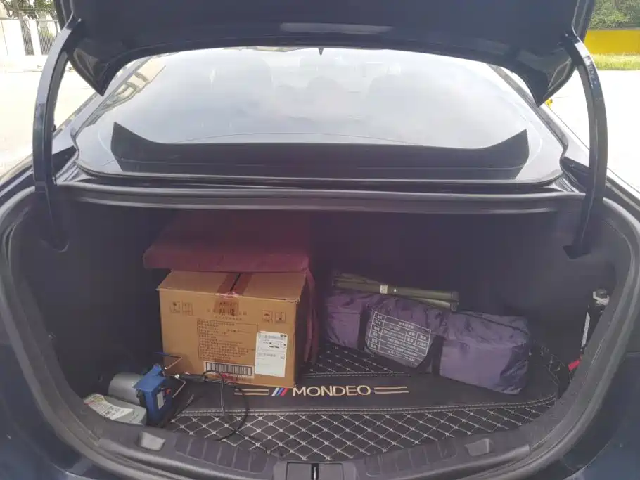 Photo 4 - Ford Mondeo