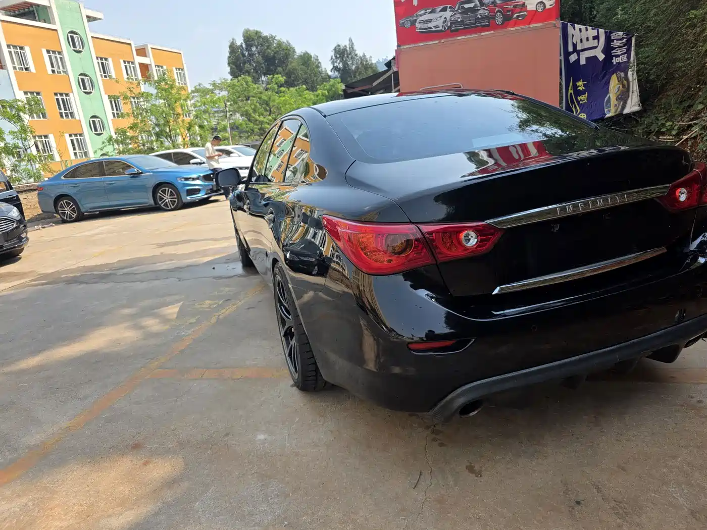Infiniti Q50L 2015 2.0T Enjoyment Edition фото 21