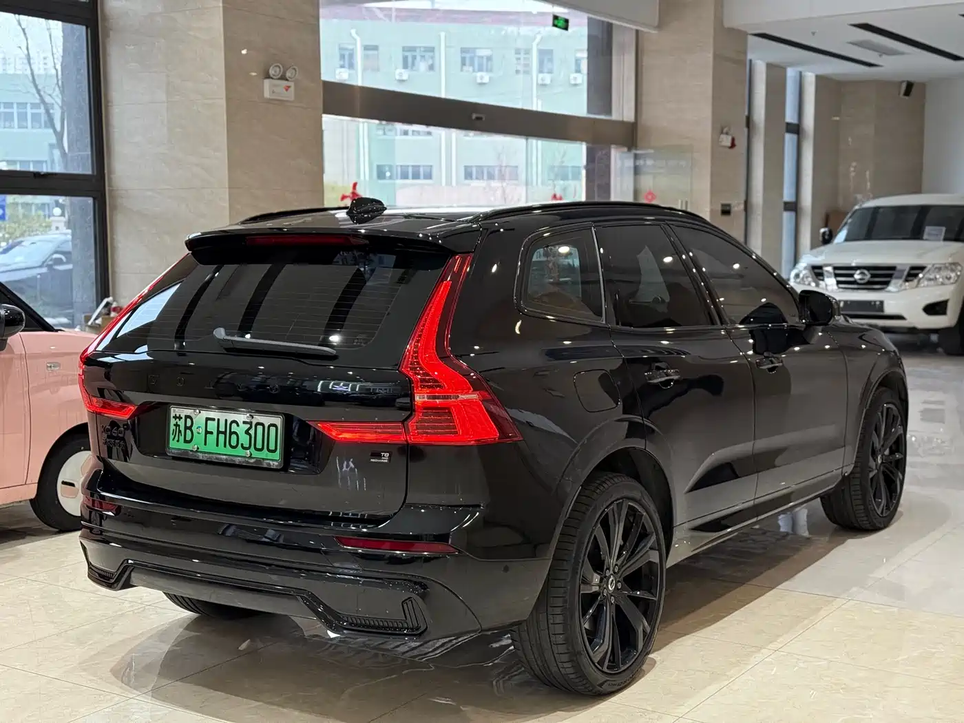 VOLVO XC60 PLUG IN HYBRID