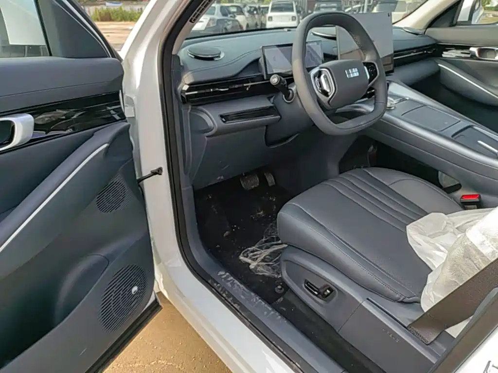 Geely Galaxy Galaxy E5 2026 2026 530km Voyager Edition