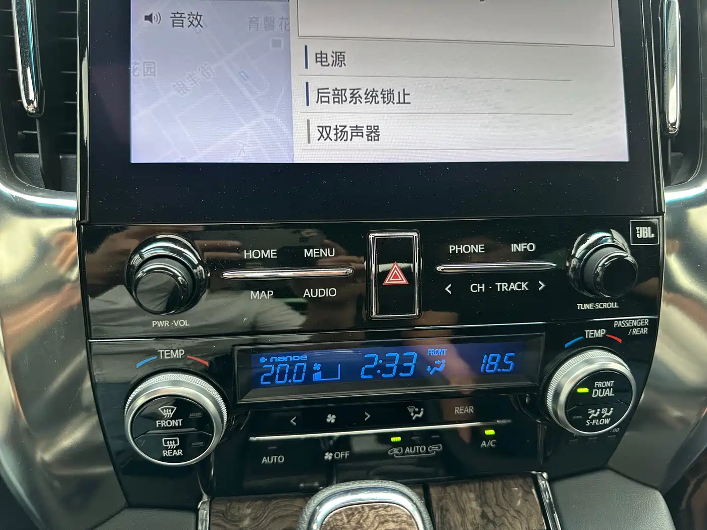 Toyota Alphard 2020 Hybrid 2.5L Premium Edition фото 28