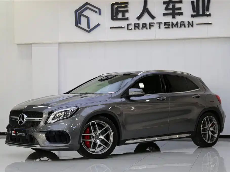 Mercedes-Benz GLA AMG 2017 Facelift AMG GLA 45 4MATIC фото 3