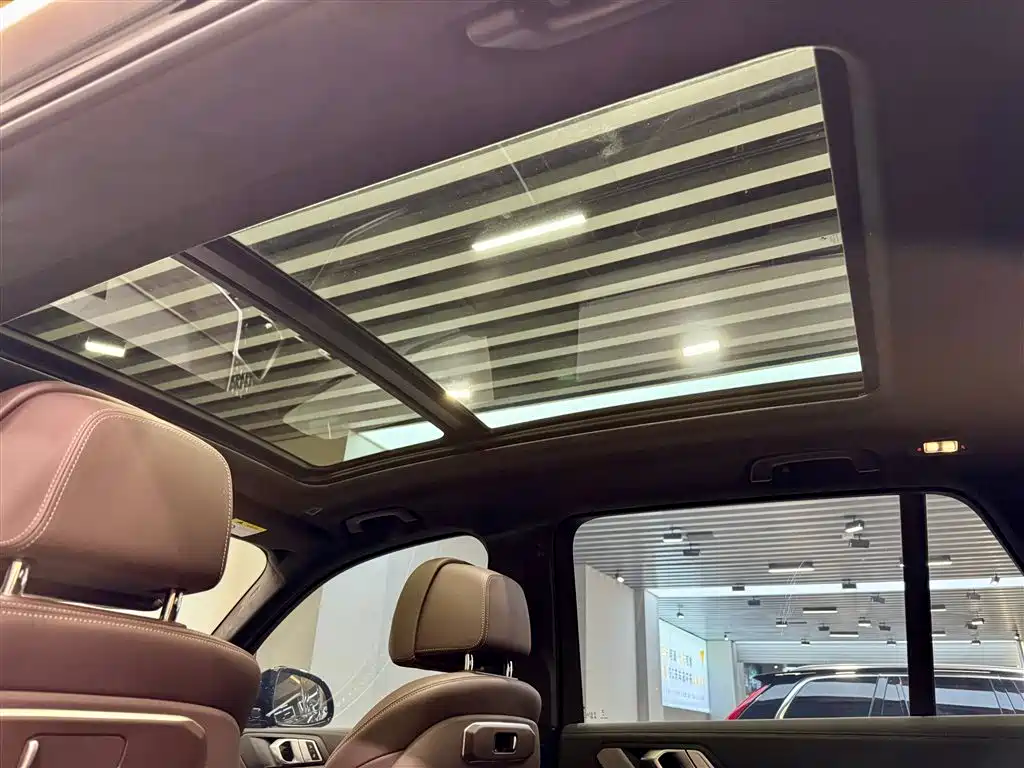 BMW X5 2023 xDrive 40Li M Sport Package фото 26