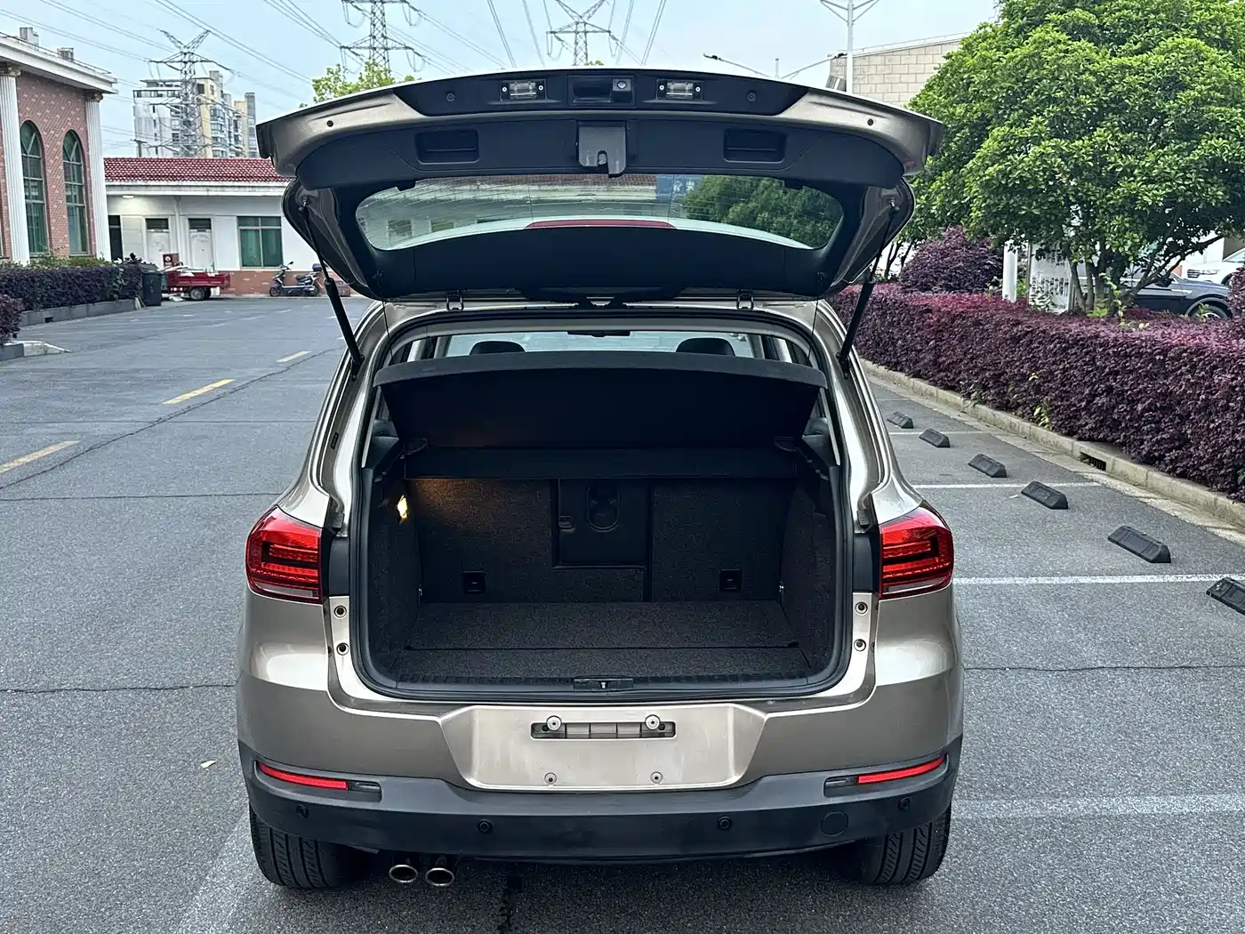 Volkswagen Tiguan 2014 1.8TSI Automatic 2WD 30th Anniversary Edition фото 11