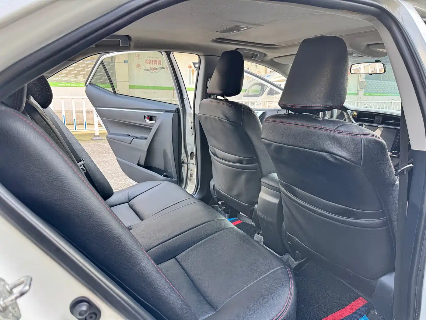 Toyota Levin 2017 Facelift Hybrid 1.8H GS E-CVT Elite Sunroof Edition China V фото 12