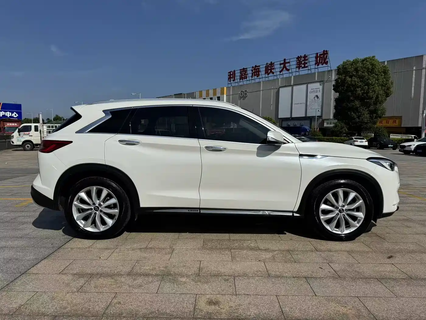 Infiniti QX50 2020 2020 2.0T 2WD Fashion Edition