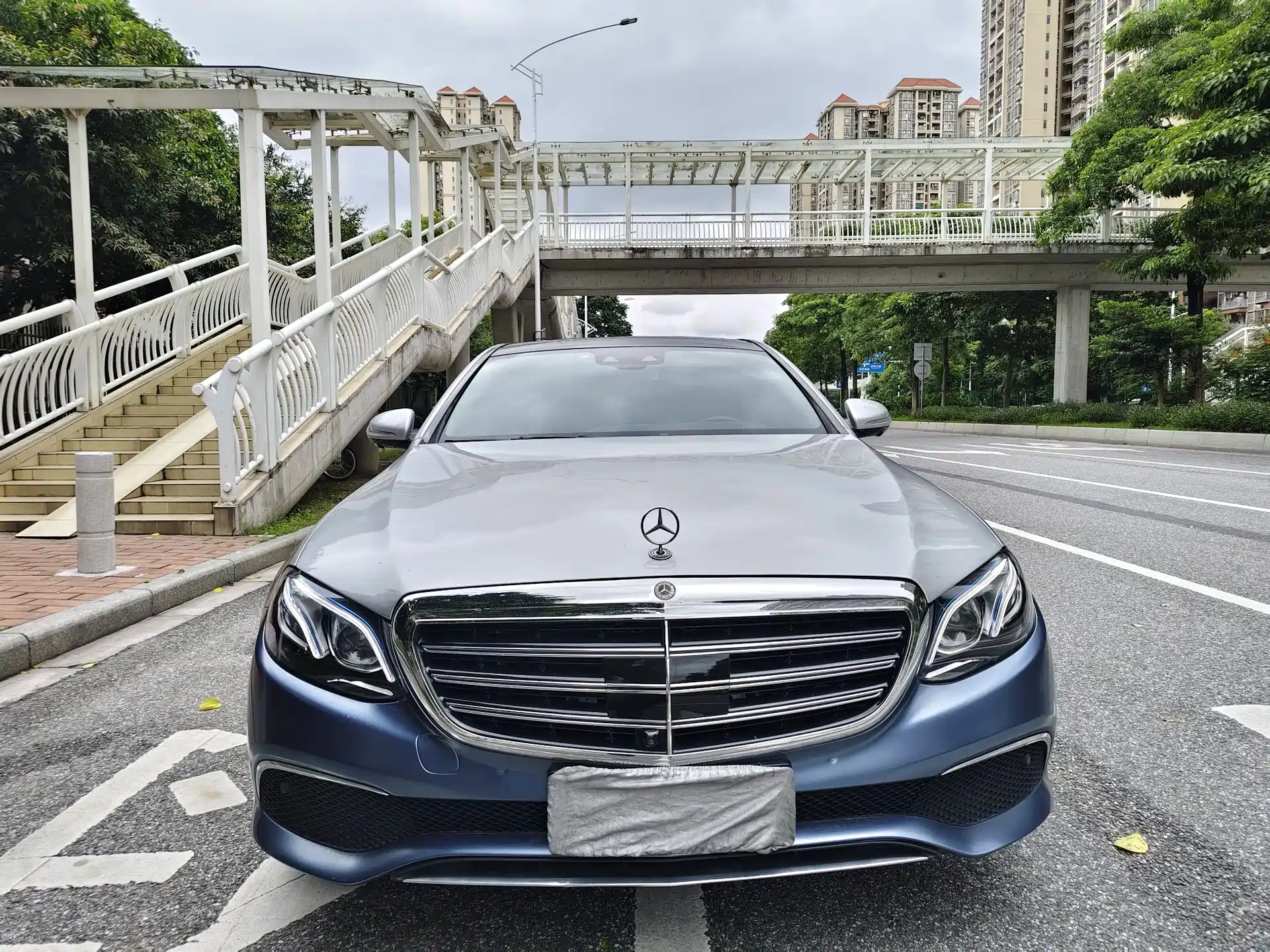Photo 5 - Mercedes-Benz E-Class
