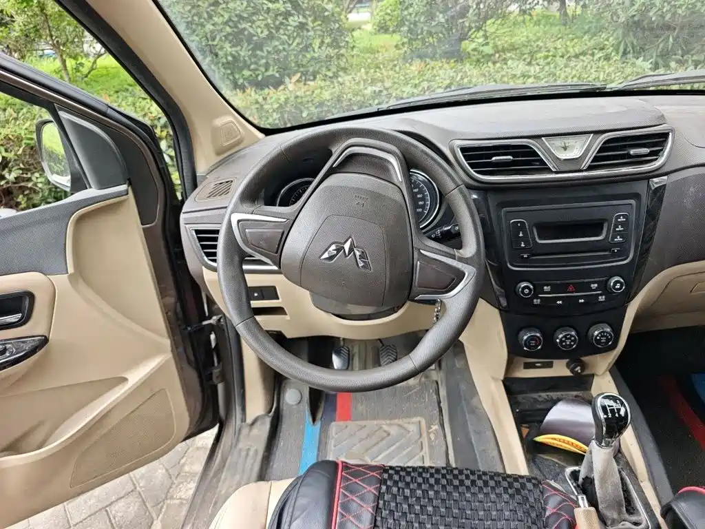 Фото 3 - Wuling Motors Wuling Hongguang