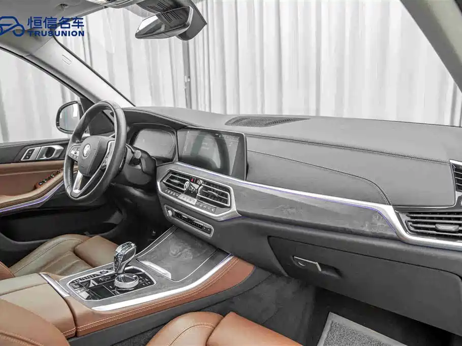 BMW X5 (Import) 2020 xDrive30i X Design Package фото 14