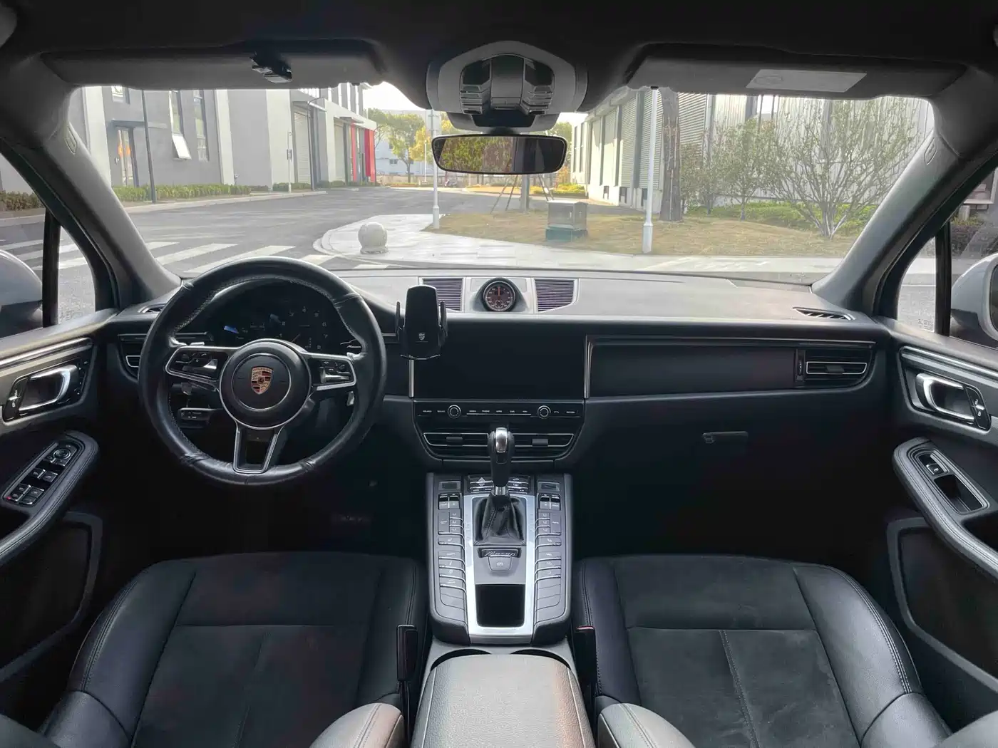 Porsche Macan 2021 Macan 2.0T фото 14