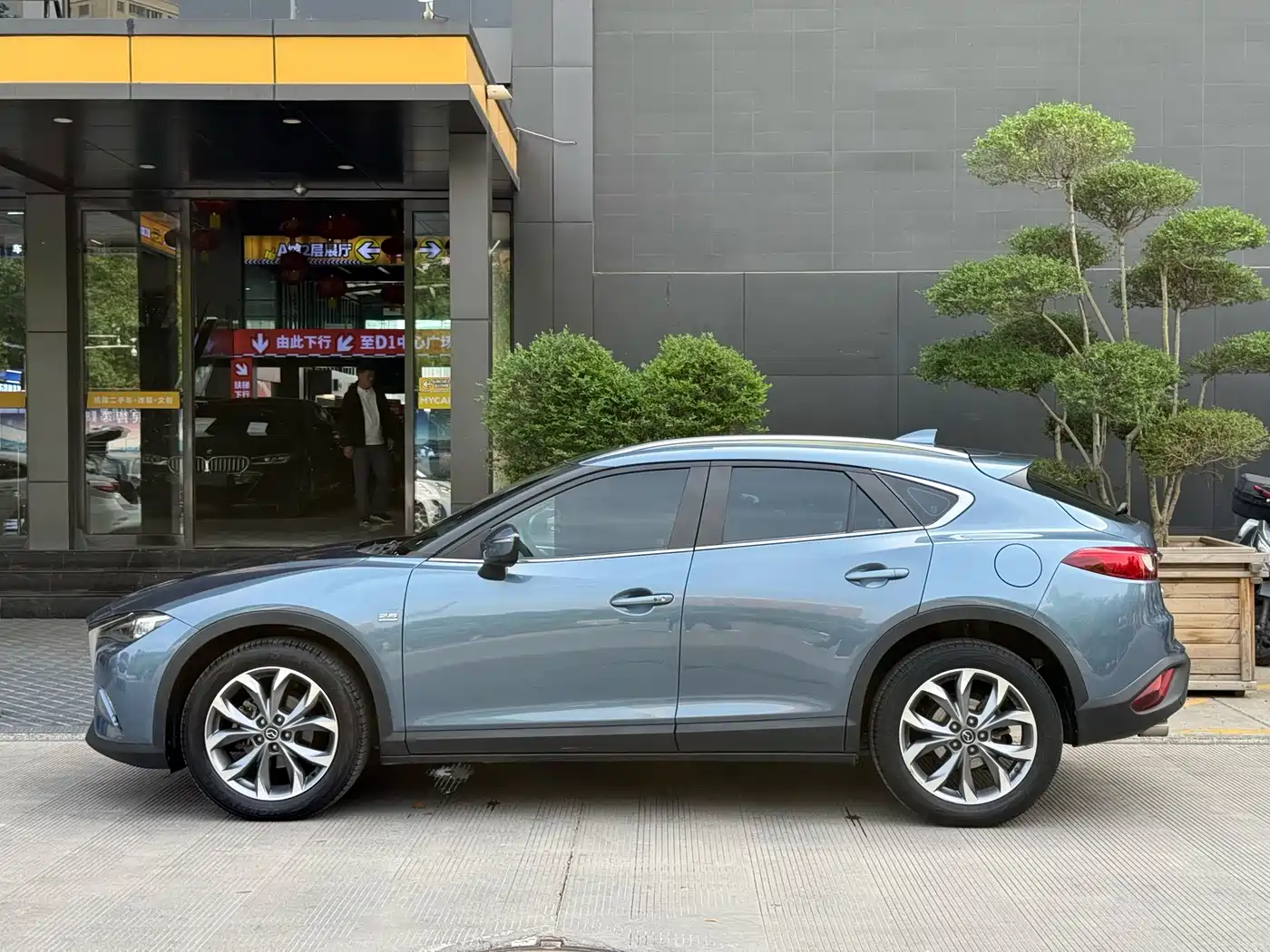 Фото 7 - Mazda CX-4