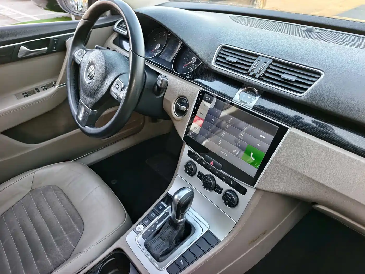 Volkswagen Magotan 2015 1.8TSI Premium фото 17