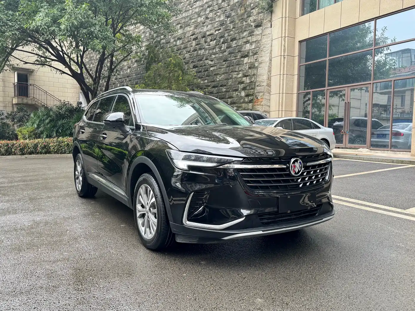 Buick Envision Plus 2022 Enclave Plus 652T 5-Seater AWD Luxury фото 3