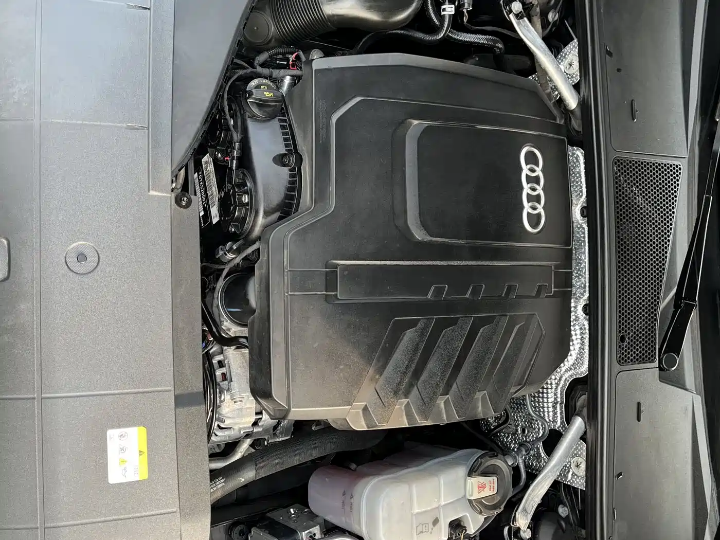 Audi A7L 2024 45TFSI quattro S-line Vision Edition Crystal Package фото 18