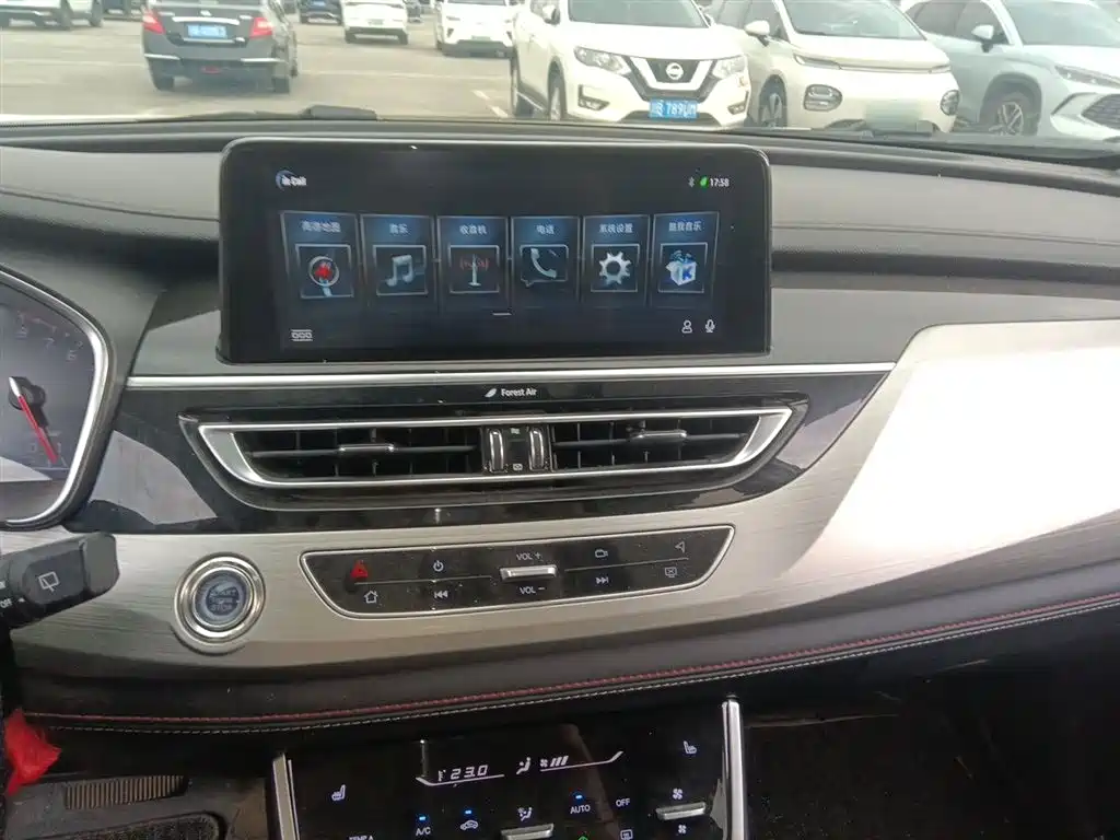 Фото 5 - Changan CS75