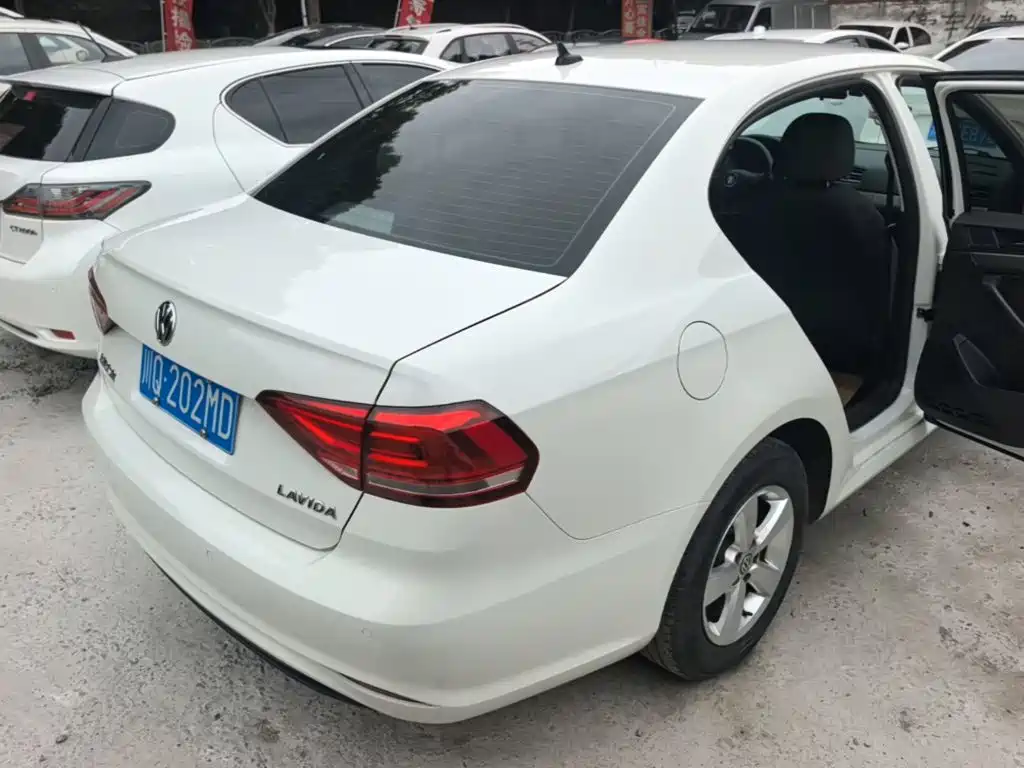 Volkswagen Lavida, миниатюра 7