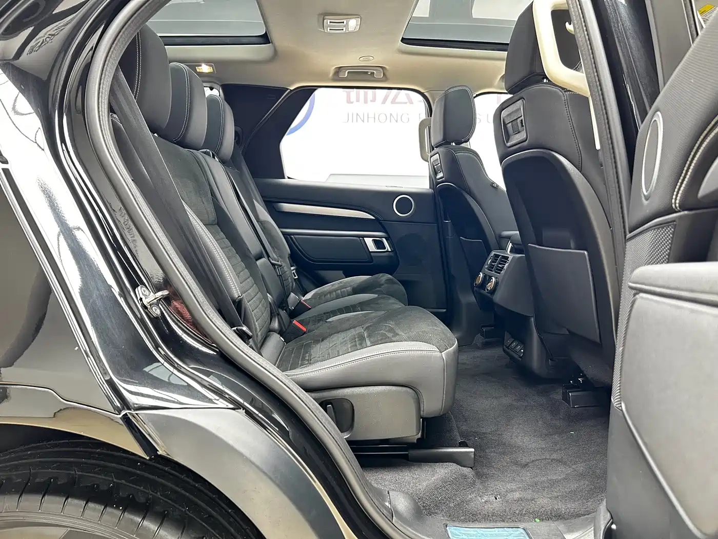 Land Rover Discovery 2021 360PS R-Dynamic S фото 22