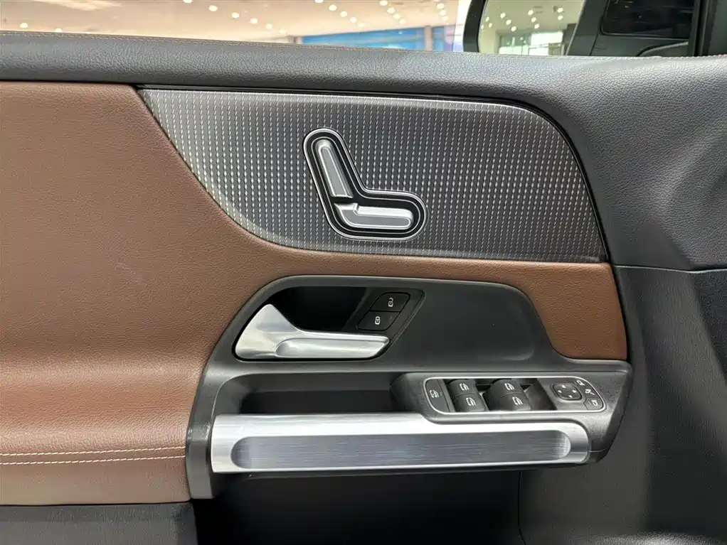 Mercedes-Benz GLB 2020 GLB 200 Dynamic фото 10