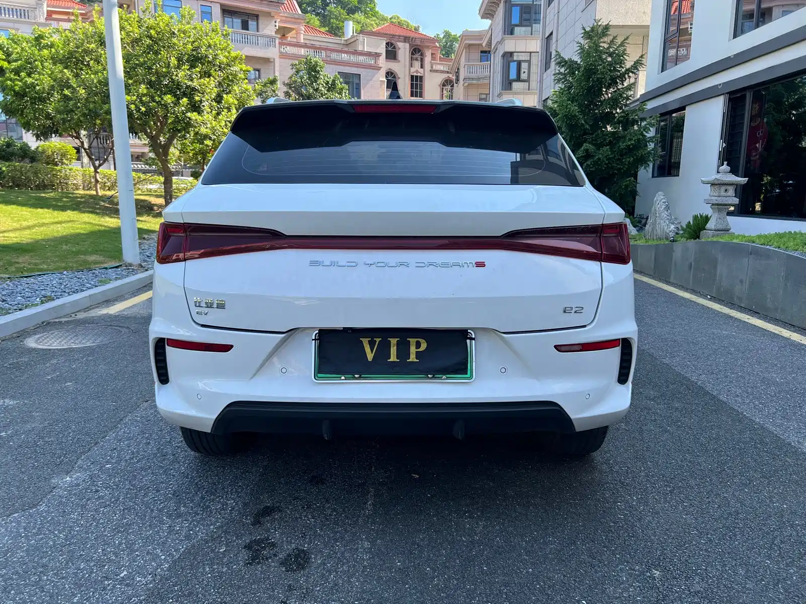 Фото 8 - BYD e2