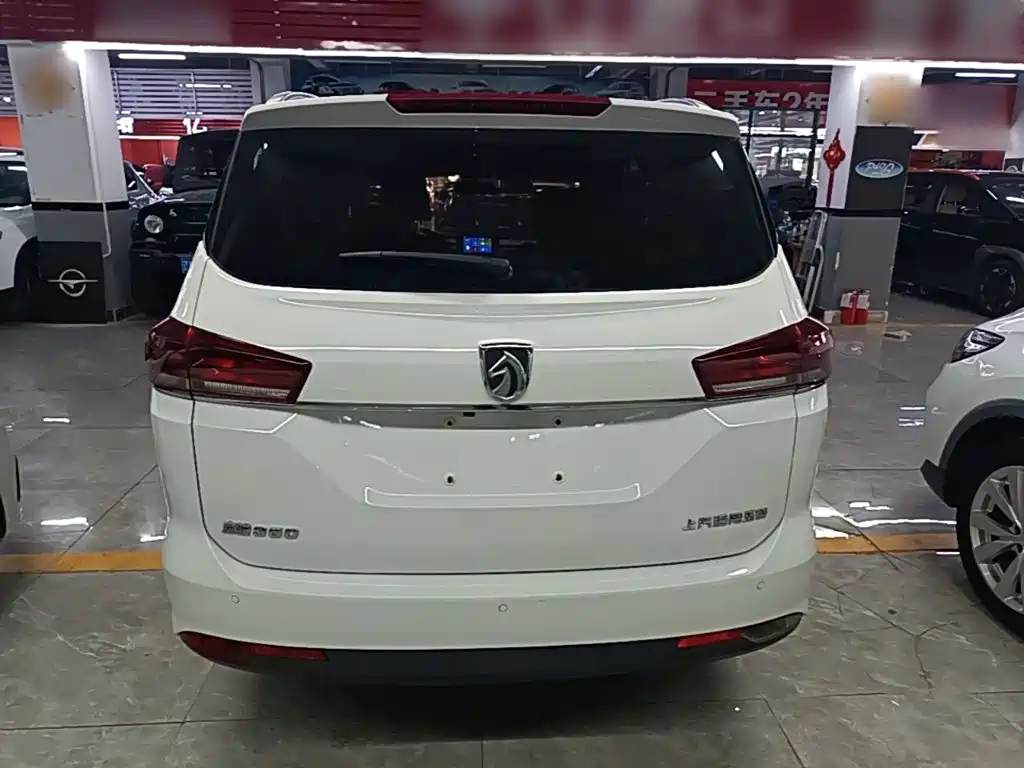 Baojun 360 2018 2018 1.5L Automatic Elite (China V)