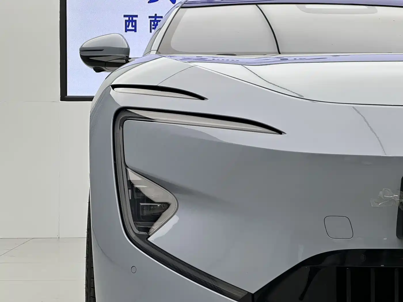 Avatr 12 2023 650 Triple Laser AWD Performance Edition фото 3