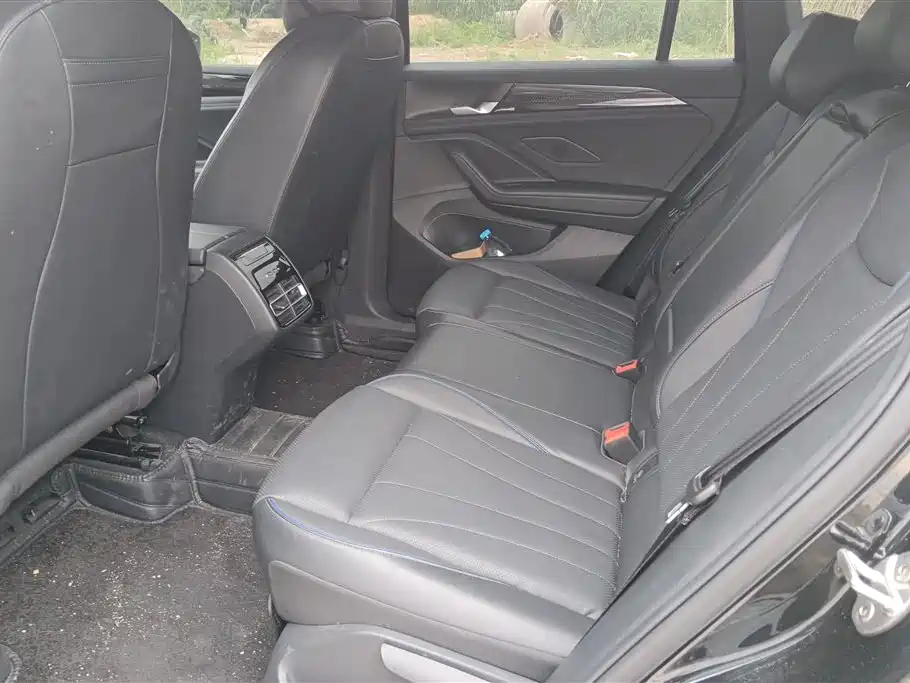 Volkswagen Tiguan L 2024 PRO 330TSI 2WD R-Line Smart Edition фото 11
