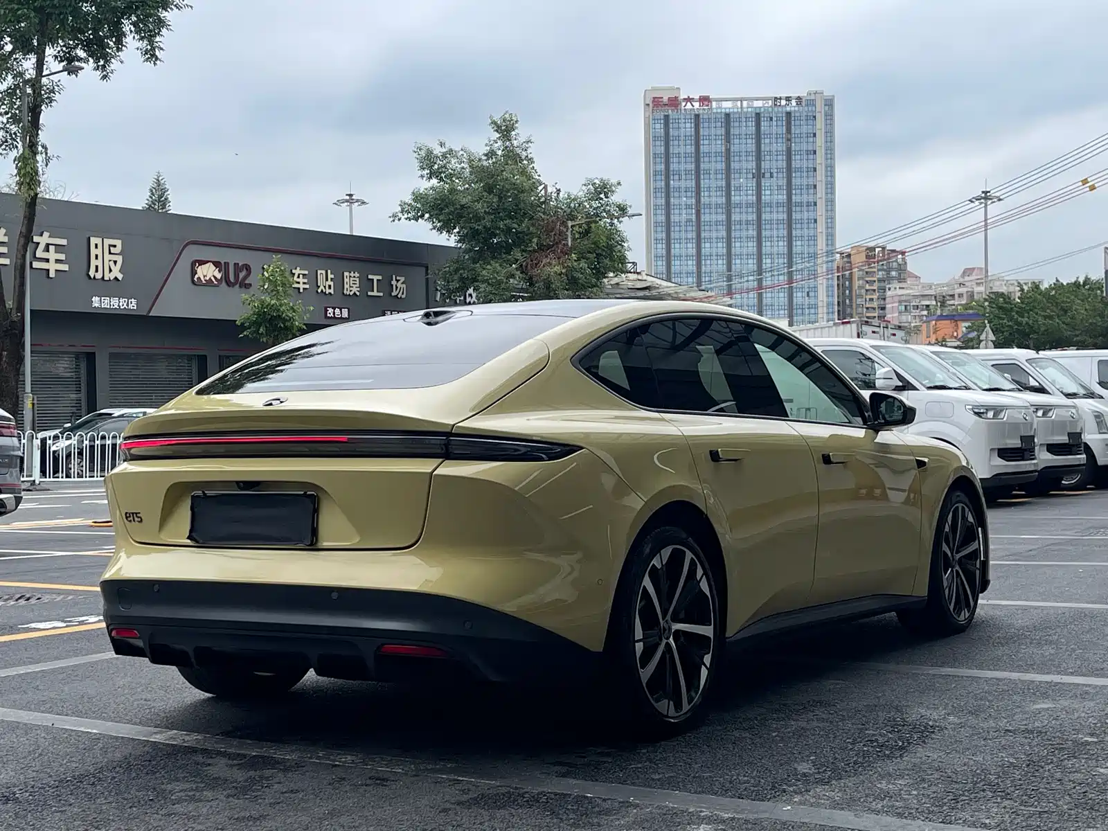 Фото 8 - NIO ET5