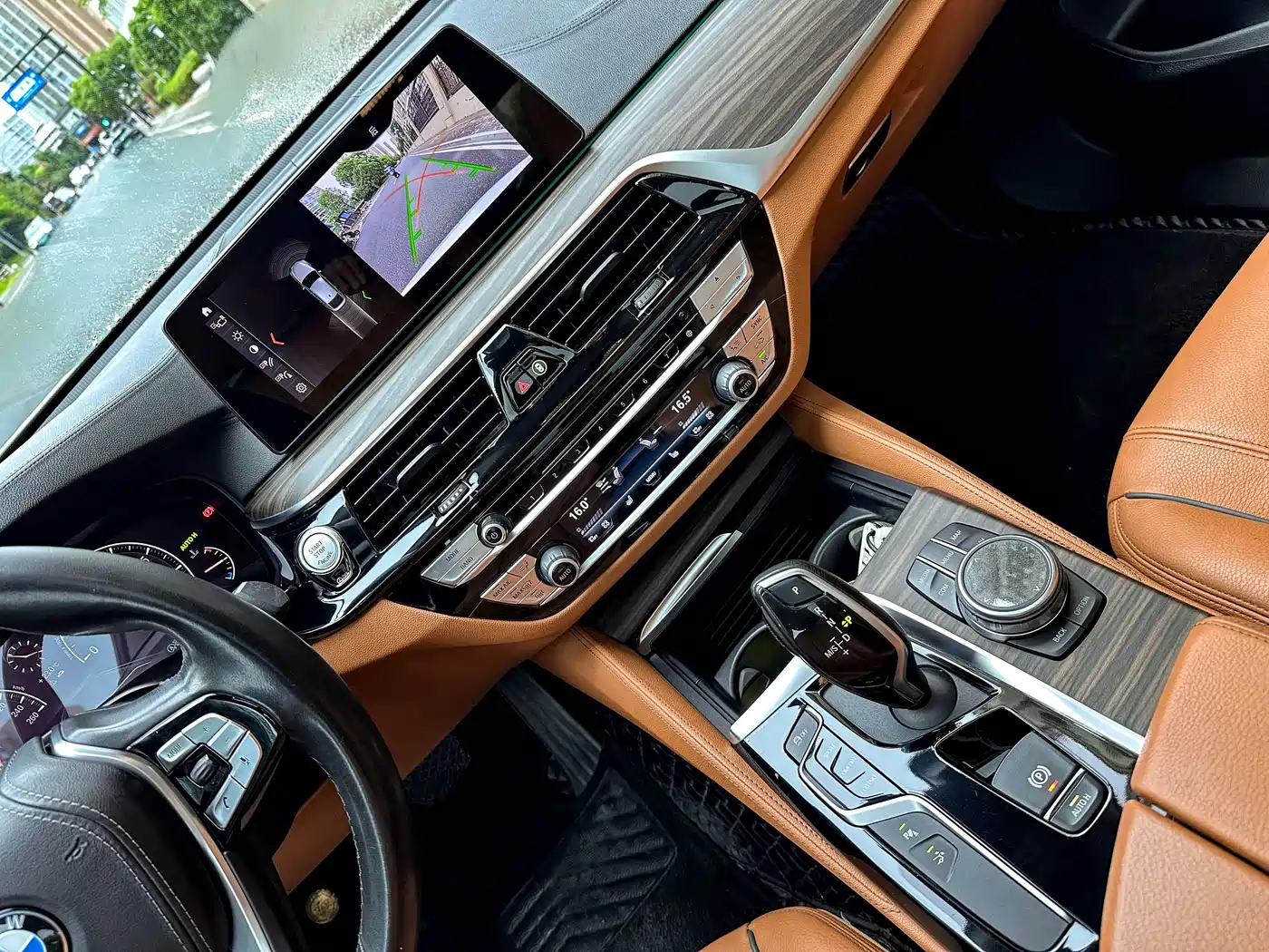 BMW 6 Series GT 2019 630i Luxury Design Package фото 11