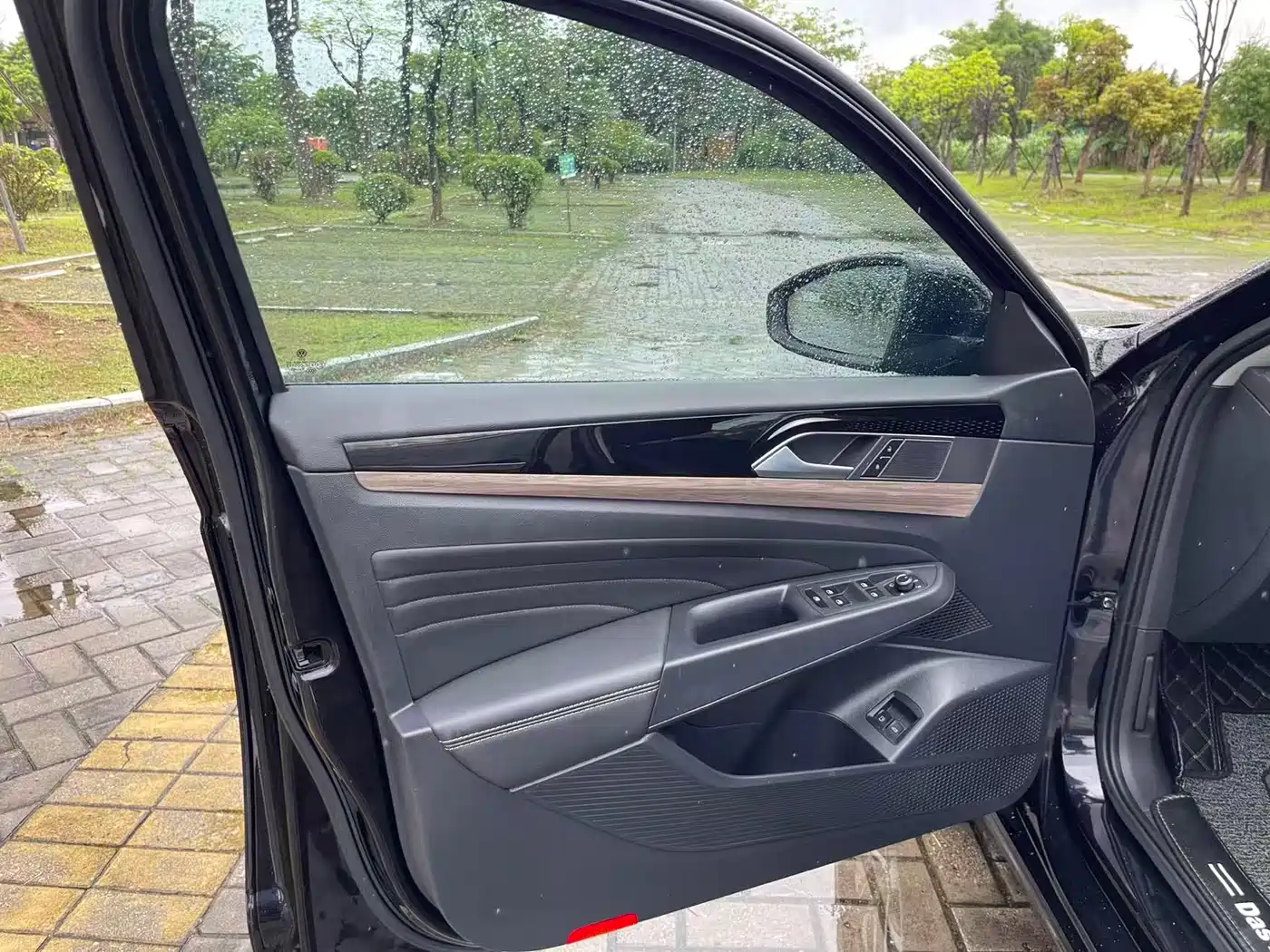 Volkswagen Passat New Energy 2020 430PHEV Hybrid Luxury (China VI) фото 13