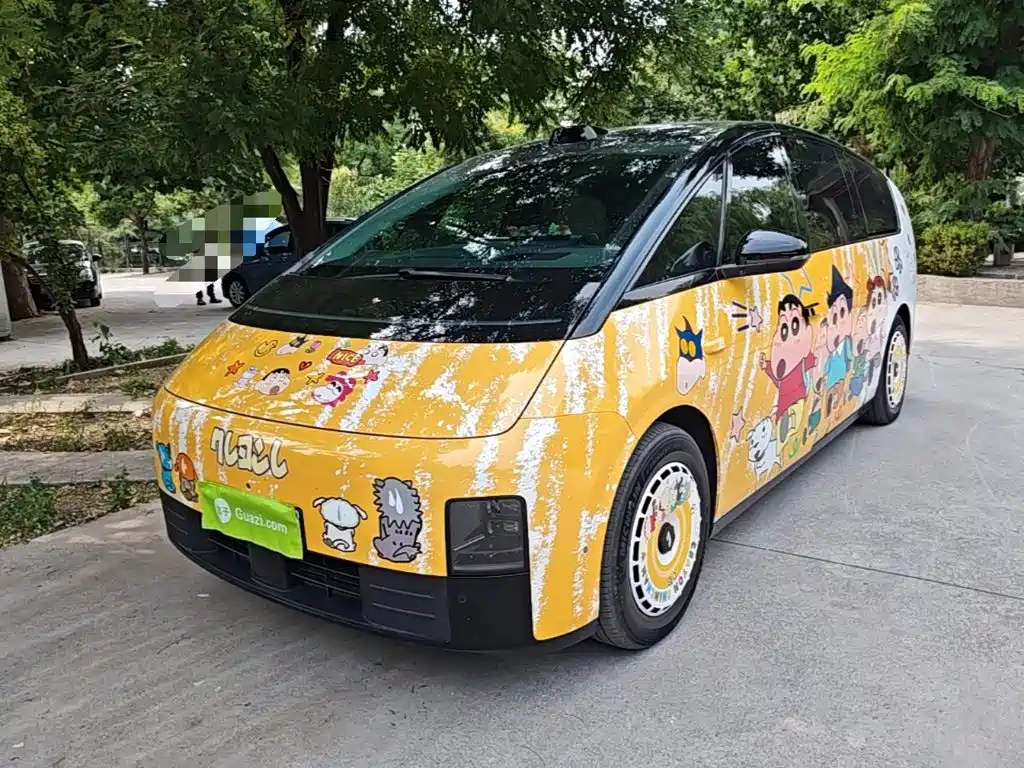Li Auto MEGA 2024
