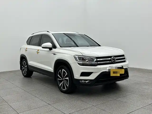 Volkswagen Tharu 2021 280TSI 2WD Luxury Plus фото 3