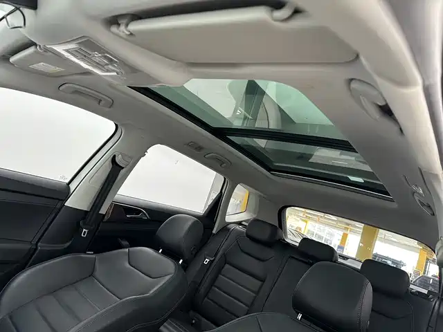 Volkswagen Tharu 2021 280TSI 2WD Luxury Plus фото 14