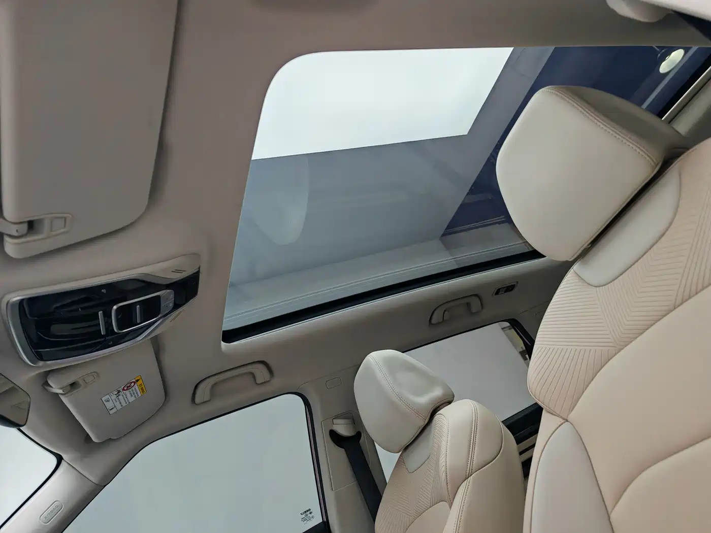 GEELY AUTOMOBILE GEELY ICON