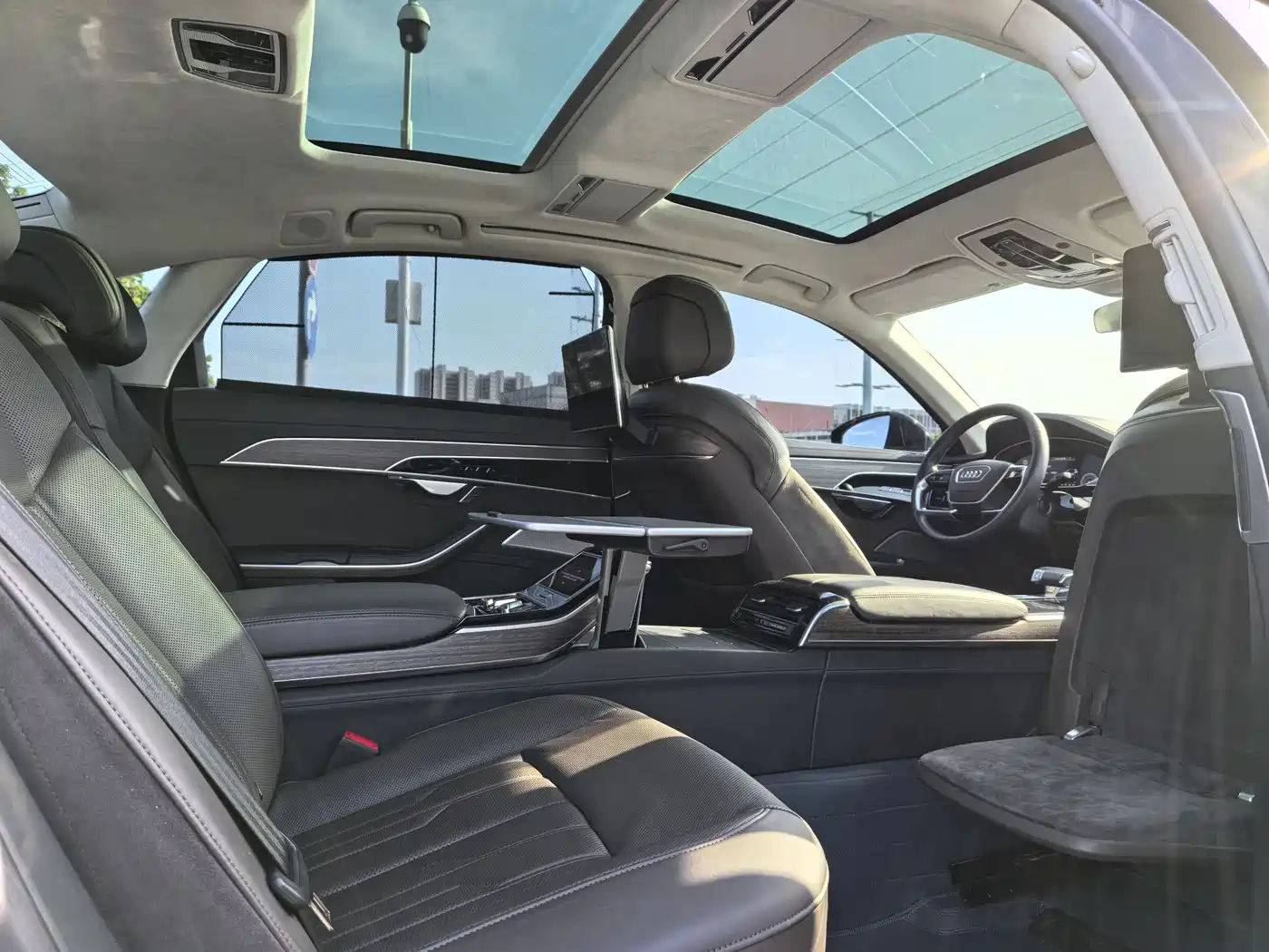 Audi A8 2021 A8L 55 TFSI quattro Premium фото 13