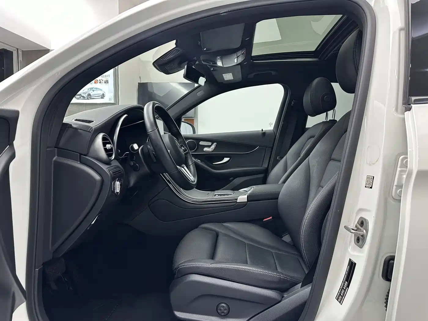 MERCEDES-BENZ GLC COUPE