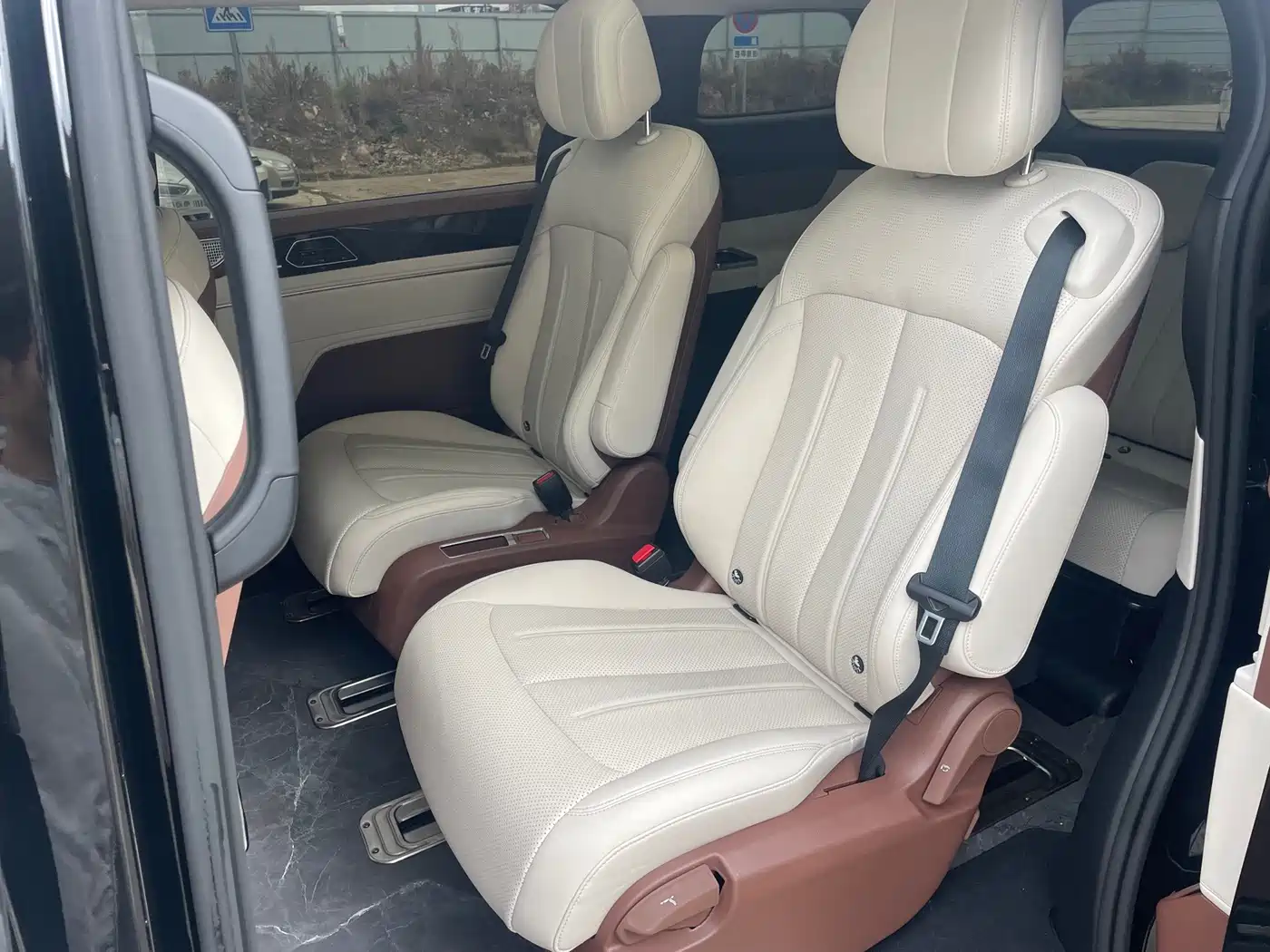 BYD Xia 2025 2025 DM-i 1.5T 180km Excellence