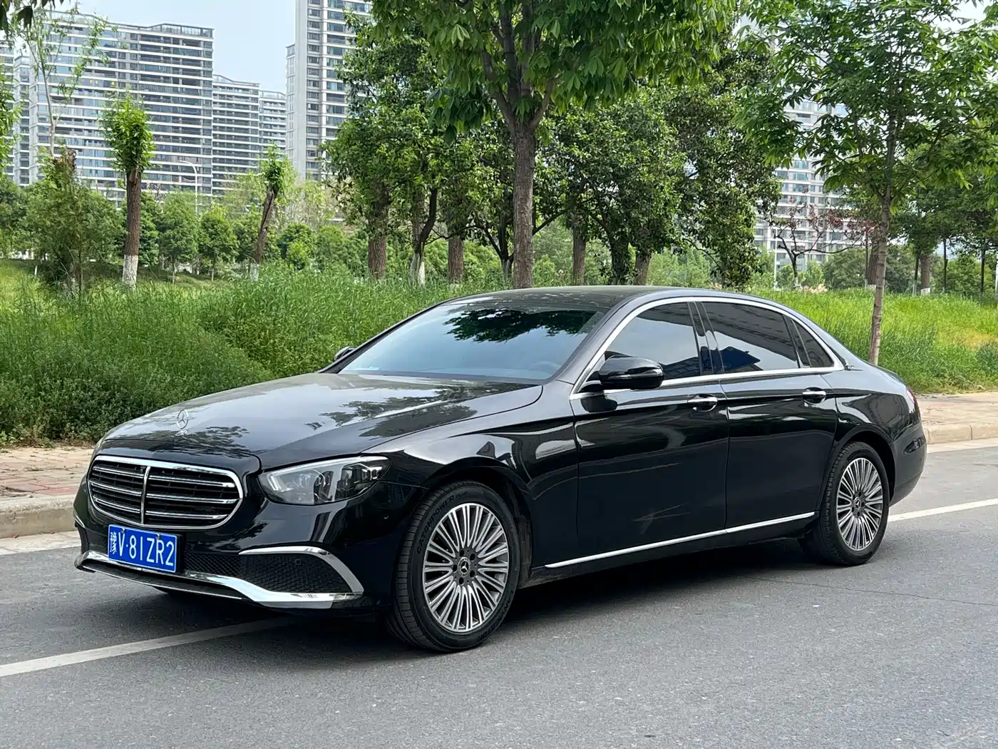 Mercedes-Benz E-Class 2021 E 300 L Premium