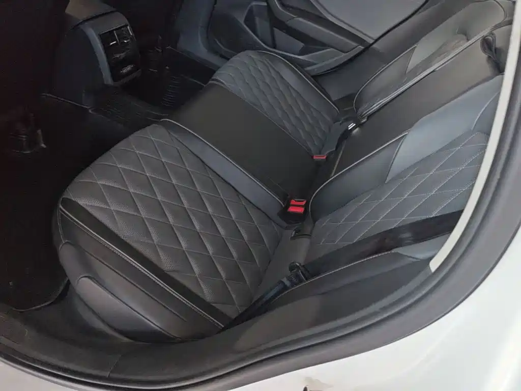 Volkswagen Sagitar, миниатюра 17