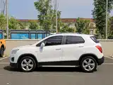 Фото 18 - Chevrolet Trax