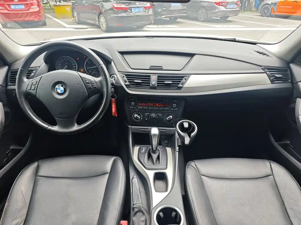 BMW X1 2013 2013 sDrive18i Fashion