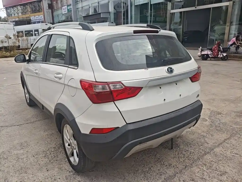 BAIC Changhe Q25 2017 2016 1.5L Manual Fun Edition