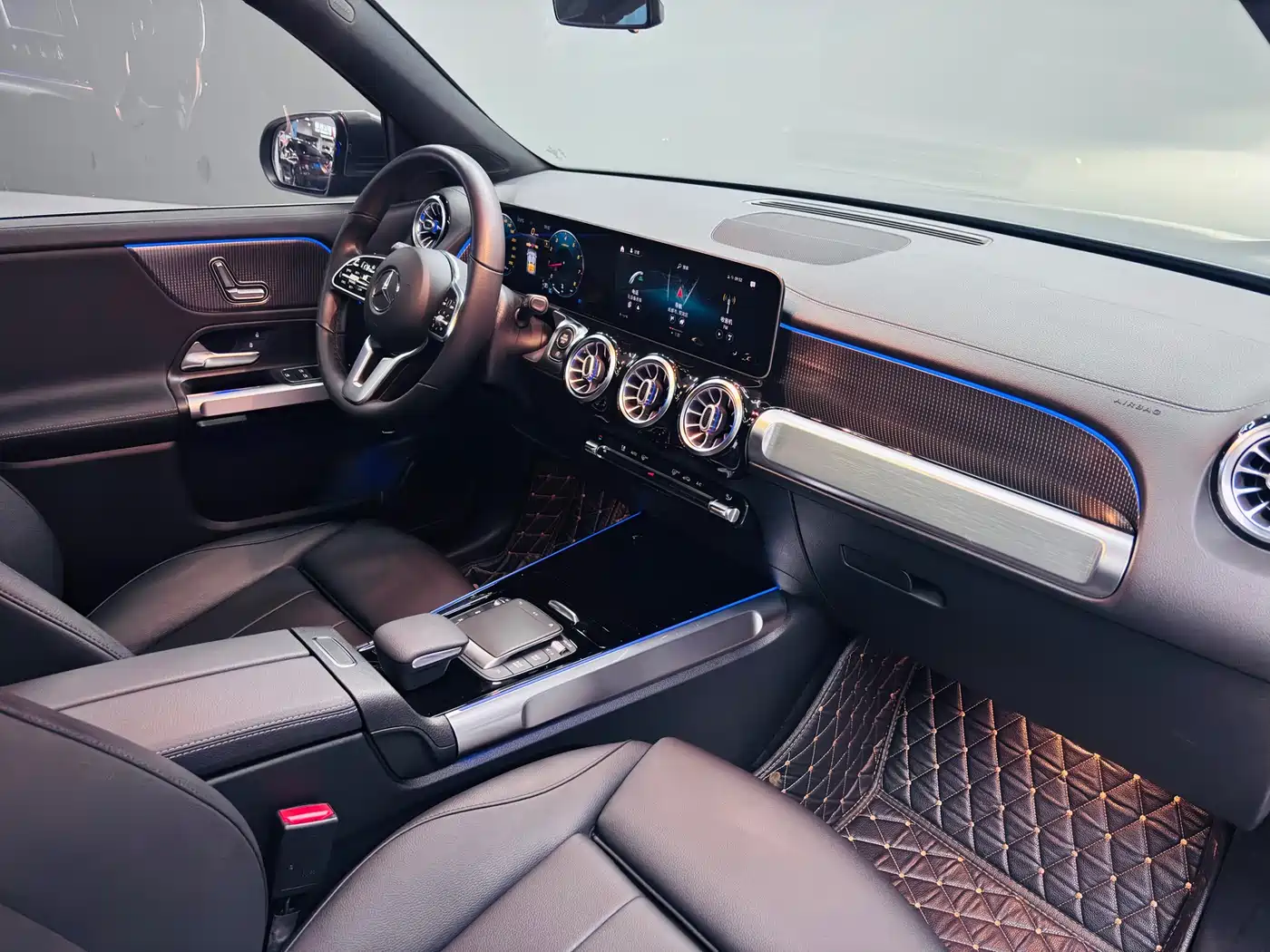 Mercedes-Benz GLB 2020 Facelift GLB 200 Dynamic фото 14
