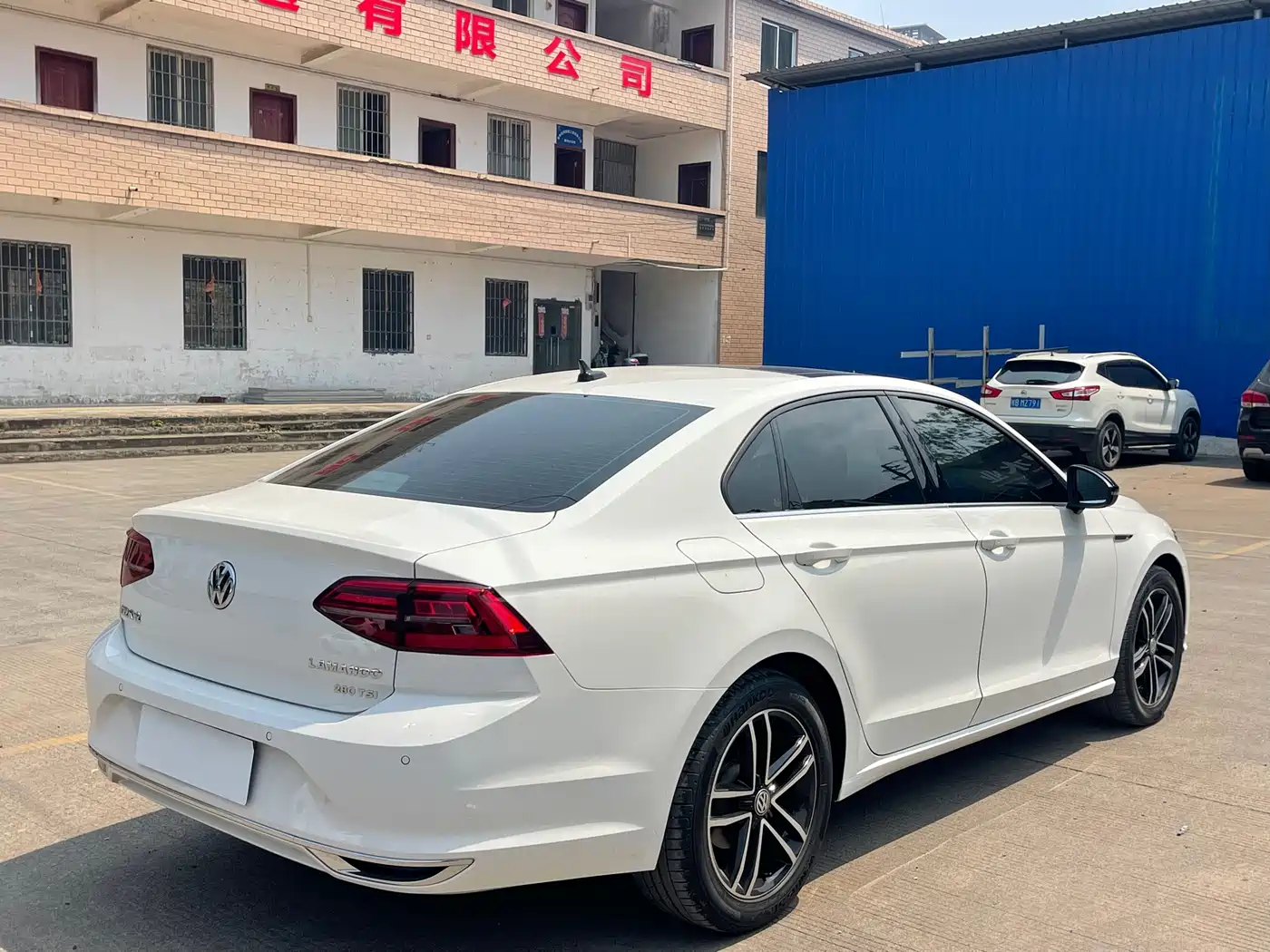 Volkswagen Lamando 2021 280TSI DSG Comfort Edition фото 5