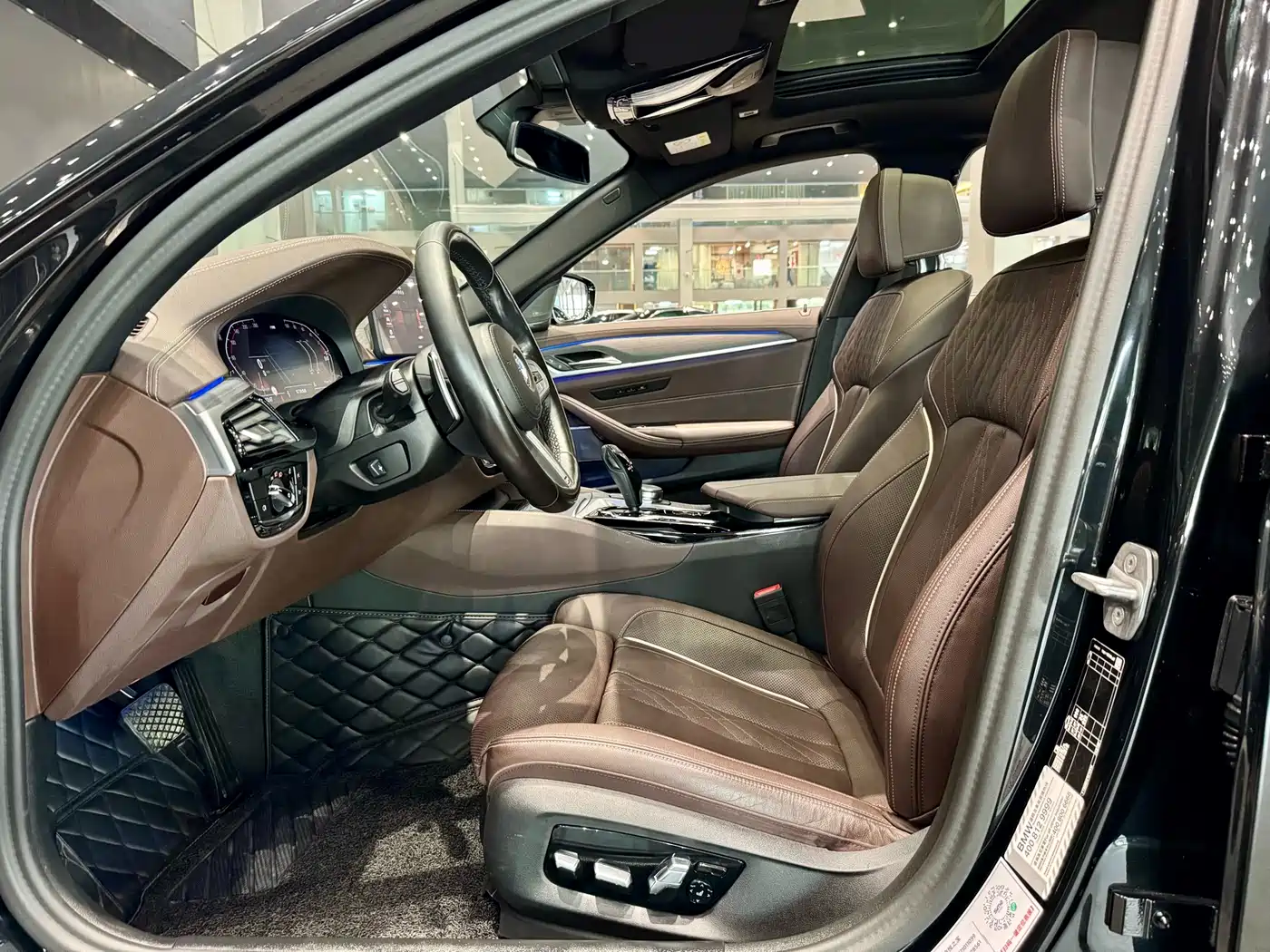 BMW 5 Series 2023 530Li Premium M Sport Package фото 4